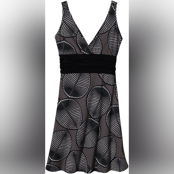 Patagonia Margot Leaf Print Organic Cotton Dress - Size XS - Picture 1 of 9